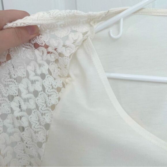 Jaclyn Smith Two in One Off White Crochet Sweater and Tank Top Women’s Size L - Picture 3 of 4